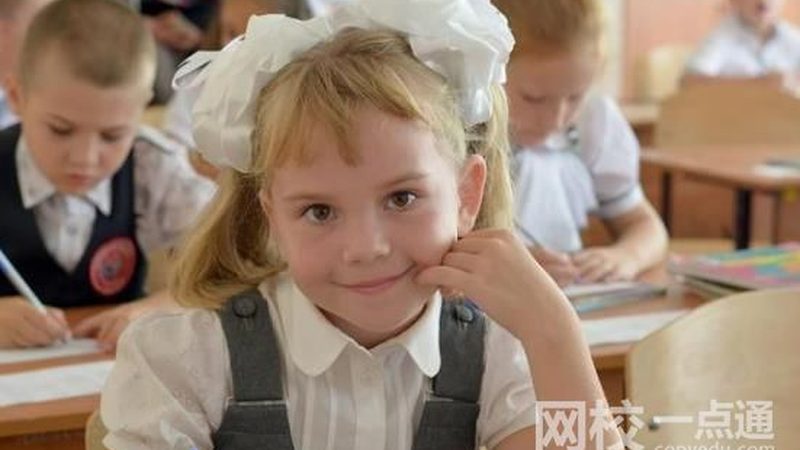 电子配件价格构成揭秘：影响成本的关键因素