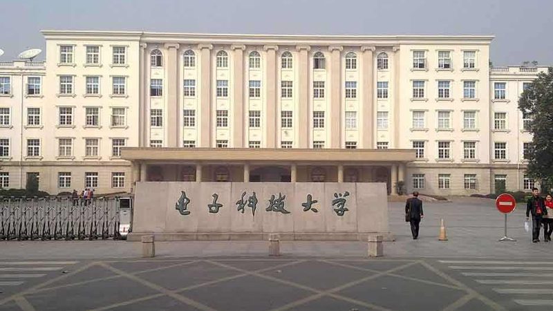 SMT贴片加工接单平台：揭秘其优缺点与选择要点
